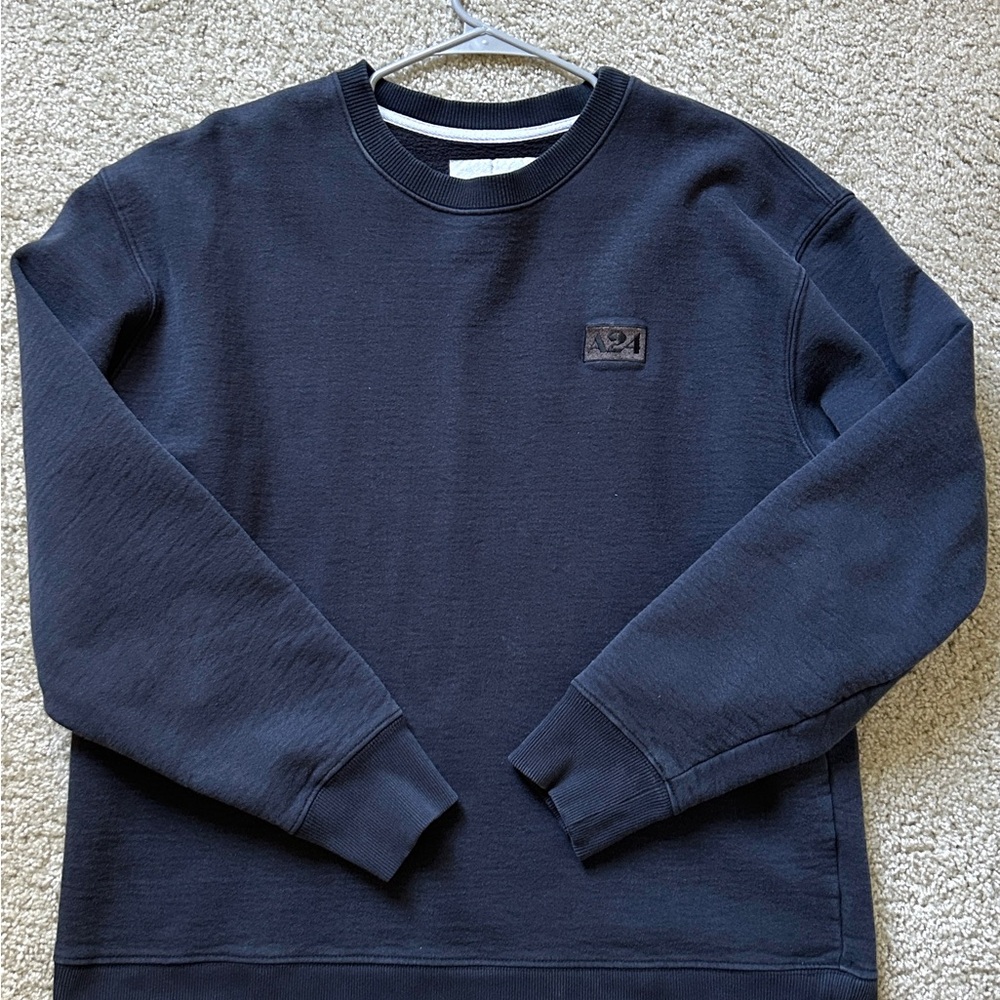 A24 men’s XL crew neck sweater